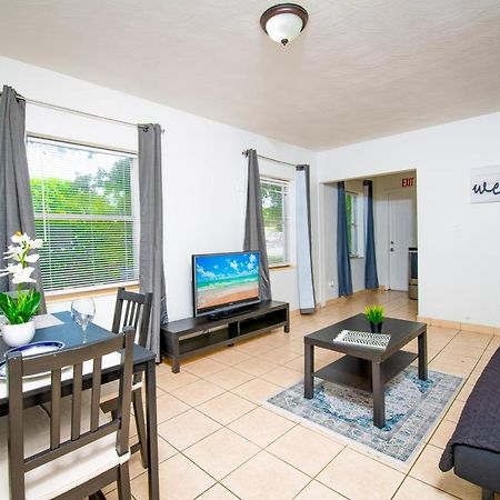 Hollywood Private Apartments Esterno foto
