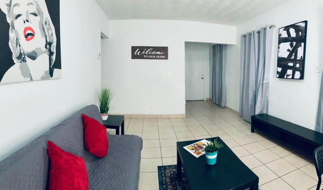 Hollywood Private Apartments Esterno foto